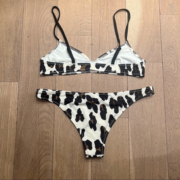 Solid & Striped Bikini - Picture 5 of 7